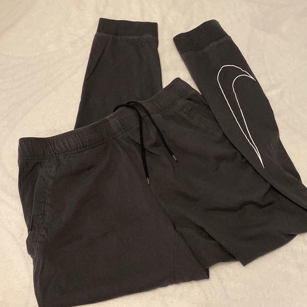 Men’s Nike joggers